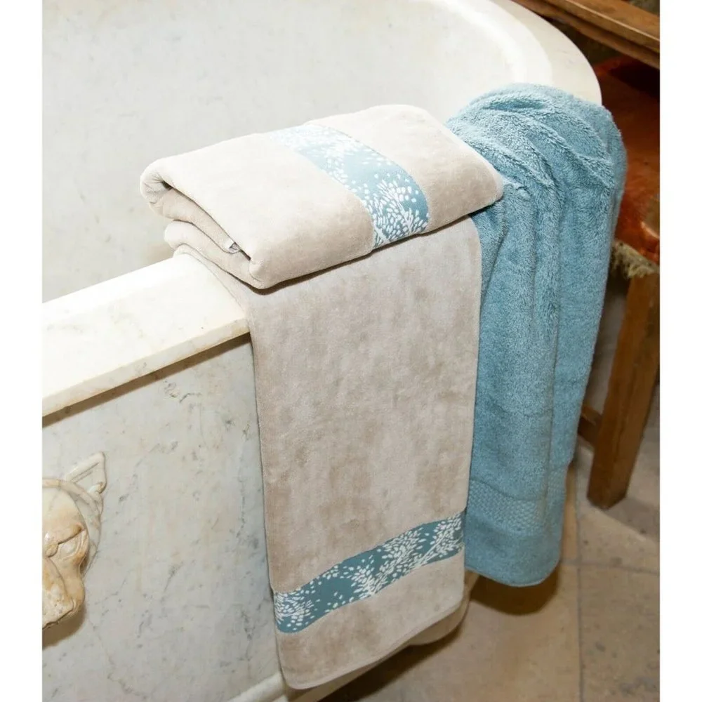 YVES DELORME Rameaux Hand Towel (55cm x 100cm) 22”x39” (F3)